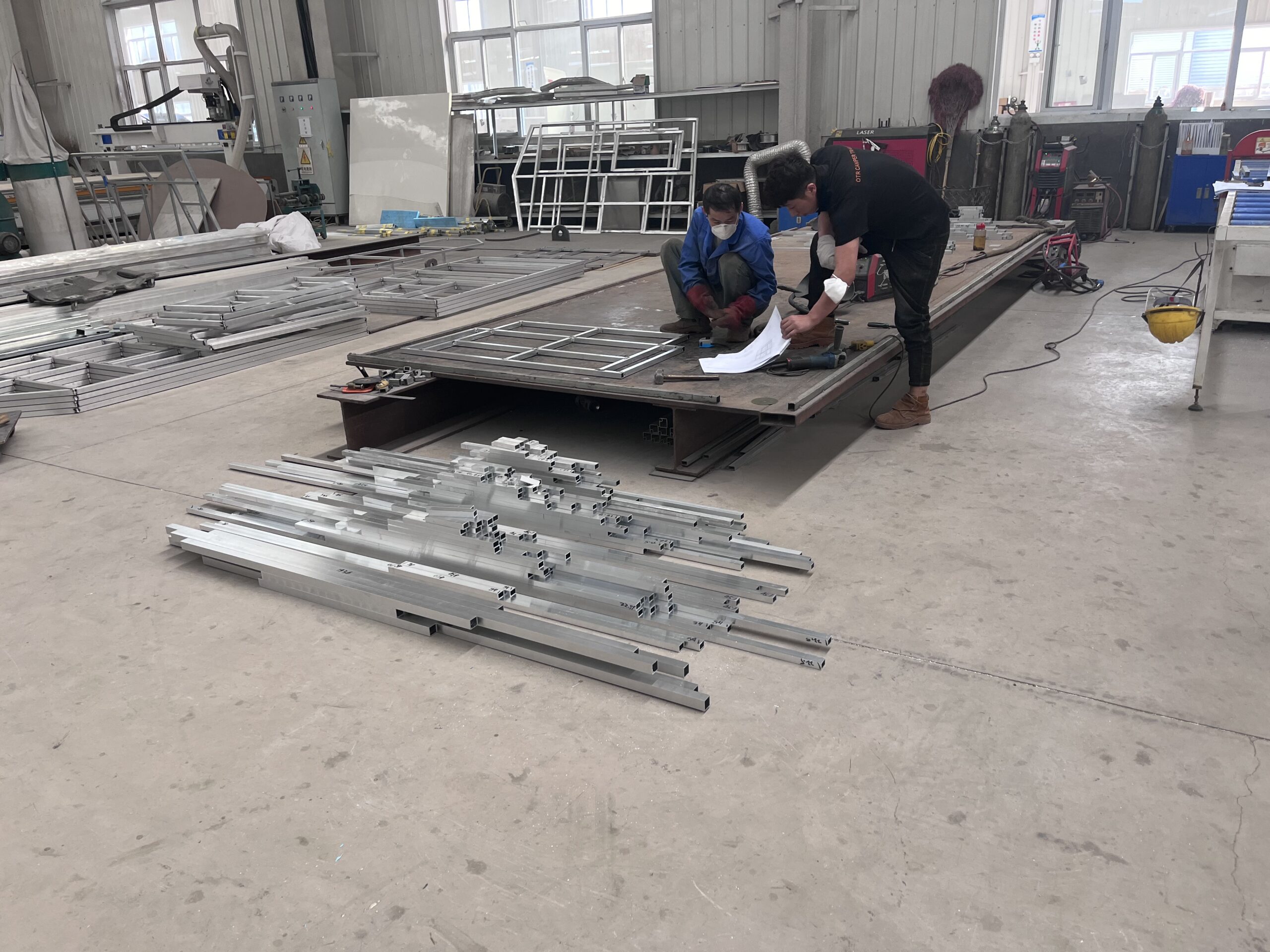 manufacturer camper 02